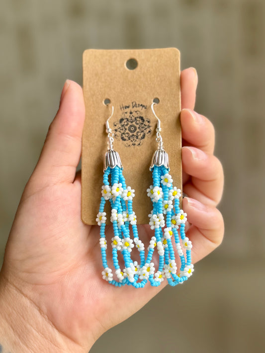 Baby Blue with White Daisies