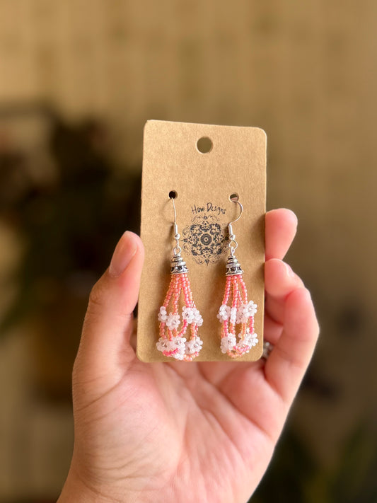 Peach & White Daisy Earrings